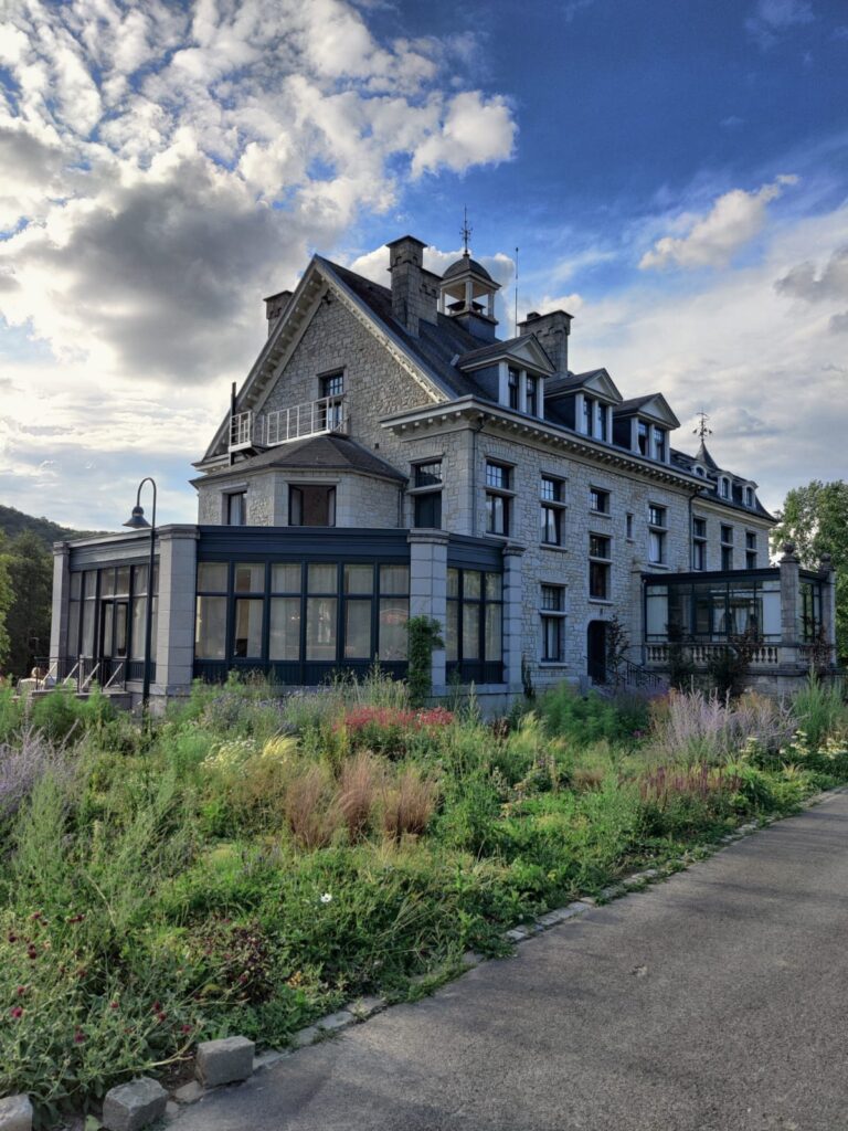 les sorbiers hôtel belgique castel